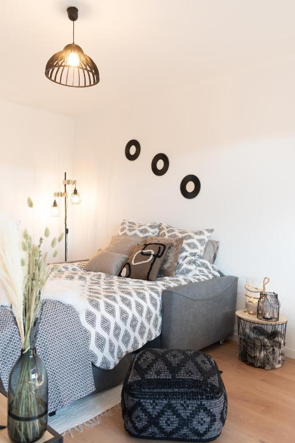 Bienvenue Chez Vous Tres Calme Et En Plein Centre Apartment Mantes-la-Jolie Luaran gambar