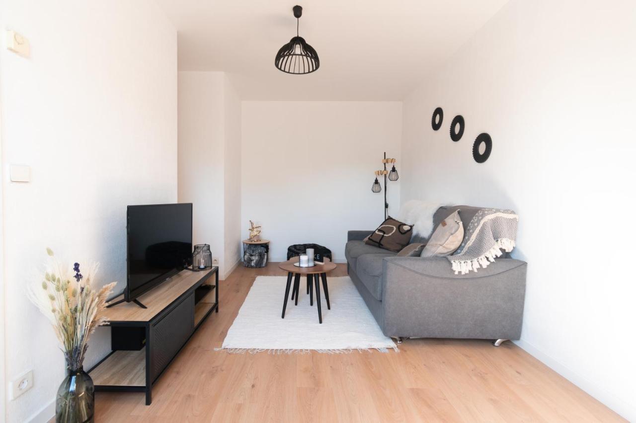 Bienvenue Chez Vous Tres Calme Et En Plein Centre Apartment Mantes-la-Jolie Luaran gambar