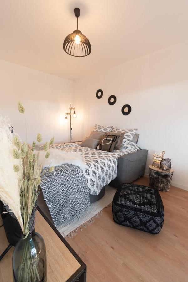 Bienvenue Chez Vous Tres Calme Et En Plein Centre Apartment Mantes-la-Jolie Luaran gambar