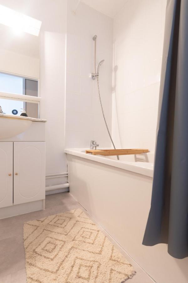 Bienvenue Chez Vous Tres Calme Et En Plein Centre Apartment Mantes-la-Jolie Luaran gambar